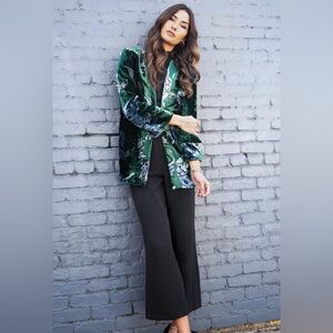 Eva Franco Green Velvet Bloom Car Coat - L